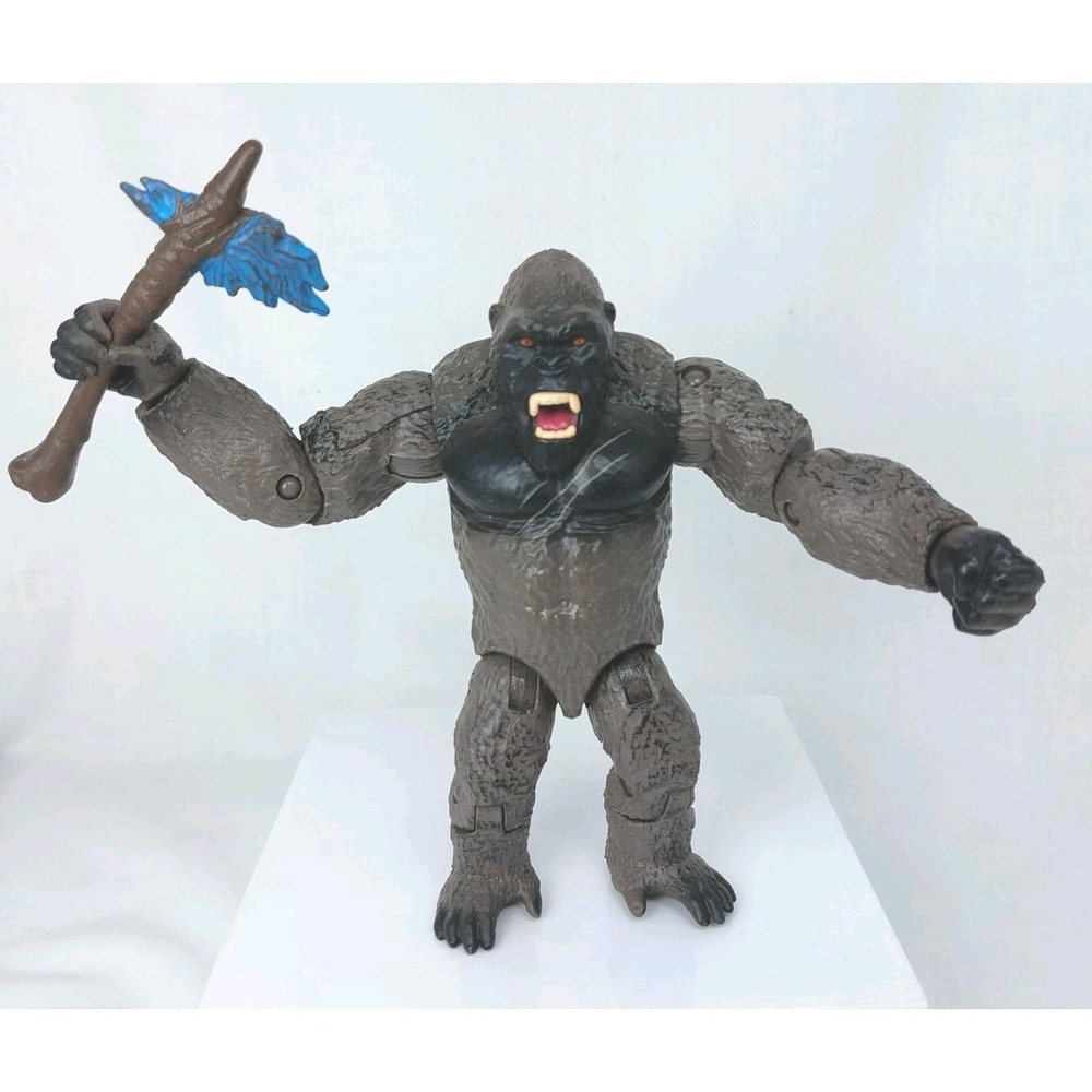 2020 Playmates‎ Godzilla Vs King Kong MonsterVerse Toy 6" Action Figure with Axe